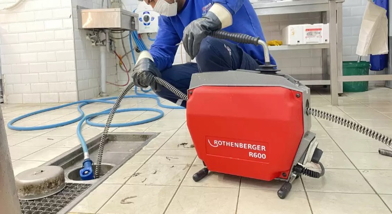 Beykoz Tesisatci Gider Klozet Açma 